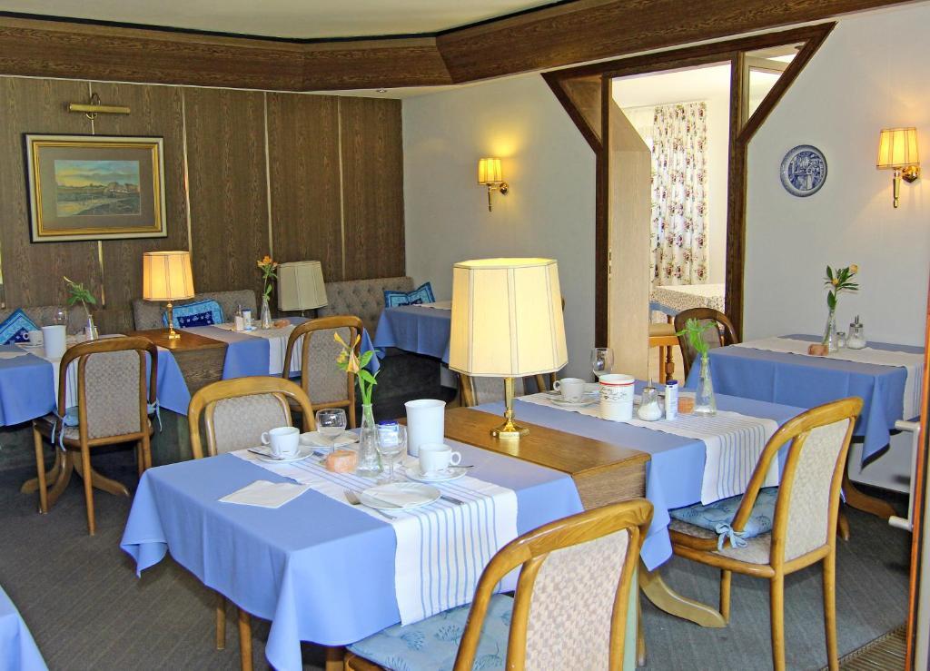 Hotel Haus Ammerland Бад-Цвишенан Экстерьер фото